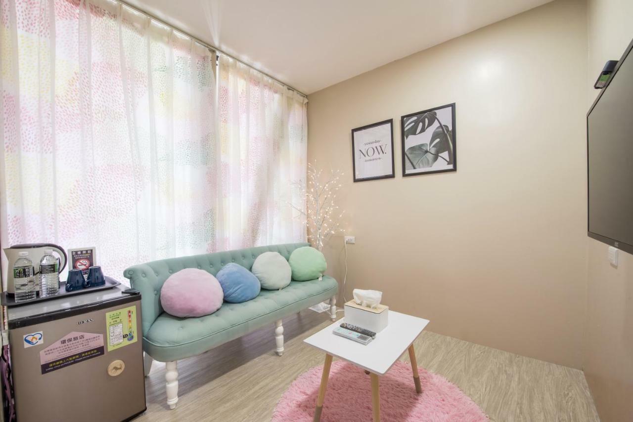 Haus (230 m²), 1 Schlafzimmer und 1 eigene Badezimmer in Liuqiu Xiaoliuqiu Exterior foto